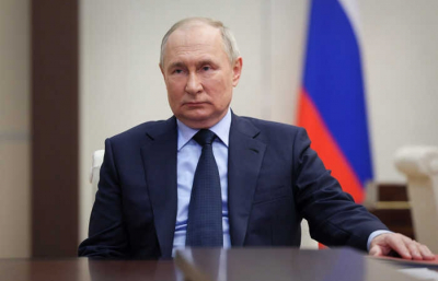 По путинским квартирам
